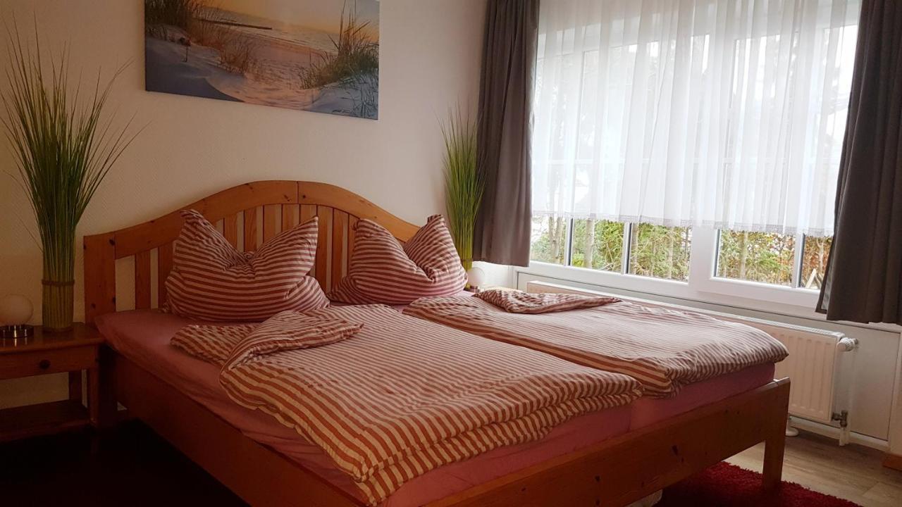 Thiedes Hus Apartment Heiligenhafen Exterior foto