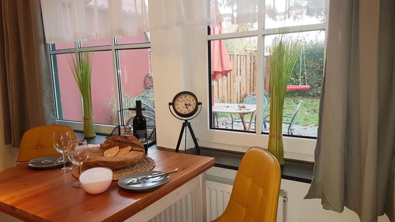 Thiedes Hus Apartment Heiligenhafen Exterior foto